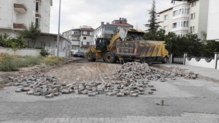Güzelyurt Mahallesinde altyapı yenileme çalışması başladı