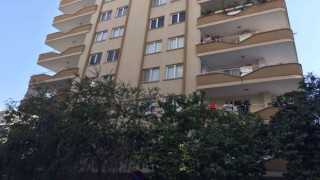 Hakim evinde tabancayla intihar etti