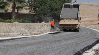 Haliliyede 3 mahallede yol yapım çalışması
