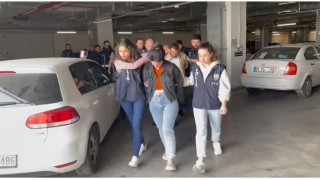 Hapisteki eşinin kaçakçılık faaliyetlerini sürdürürken yakalandı