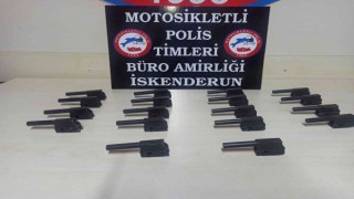 Hatayda 18 adet kurusıkı tabanca namlusu ele geçirildi