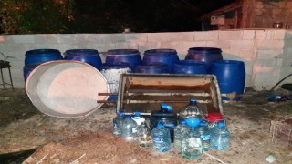 Hatayda 3 bin 550 litre sahte rakı ele geçirildi
