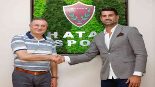 Hatayspor, Teknik Direktör Volkan Demirel ile 1+1 yıllık sözleşme imzalandığını duyurdu.