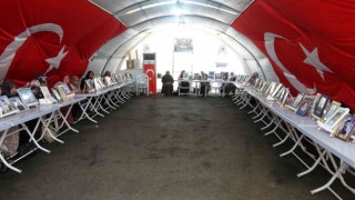 HDP ve PKK mağduru ailelerin evlat nöbeti bin 99uncu gününde