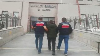Hırsızlık şüphelisi ile birlikte 29 yıl hapis cezası olan firari şahıs yakalandı