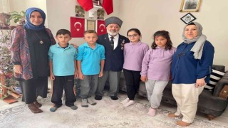 Hisarcık Atatürk İlkokulu öğrencilerinden gazilere ziyaret