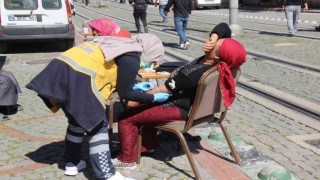 Husumetliler cami avlusunda kavga etti: 1 kişi makasla yaralandı