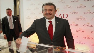 İbrahim Hatipoğlu: Kulübümüzle birlikte güzel projeler gerçekleştirmek için yönetim kurulu olarak hazırız