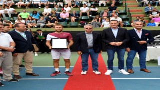 İstanbul Challenger Tenis Turnuvası şampiyonu Radu Albot oldu