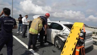 İstanbul Havalimanı çıkışında kaza, 1 kişi araçta sıkışarak yaralandı