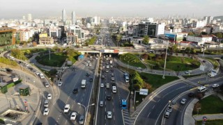 İstanbulda haftanın ilk günü trafik yoğunluğu yüzde 60a ulaştı