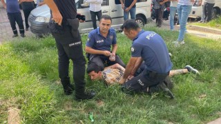 İstanbulda nefes kesen polis-hırsız kovalamacası kamerada
