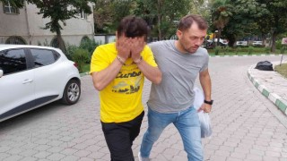 İstanbuldan getirilen 2 kilo 976 gram metamfetamin ele geçirildi: 4 gözaltı