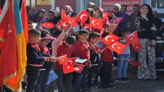 Jandarma uzman çavuş öğrencilerle ‘Terekeme oynadı