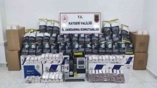 Jandarmadan kaçak tütün operasyonu: 2 gözaltı