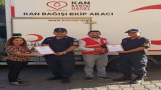 Jandarmadan Kızılaya kan bağışı