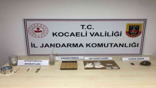 Jandarmadan uyuşturucu operasyonu: 3 gözaltı