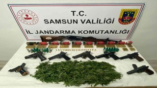 Jandarmanın uyuşturucu baskınından cephanelik gibi ev çıktı