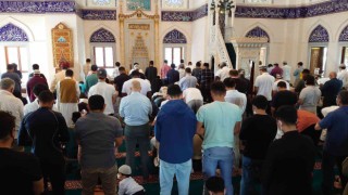 Japonyada cuma hutbesi 4 farklı dilde okundu