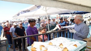 Karaduvar Balık Festivali heyecanı ikinci gününde de devam etti