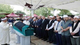Karagümrük Cerrahi Tekkesi Mütevelli Heyeti Başkanı Ömer Tuğrul İnançer son yolculuğuna uğurlandı