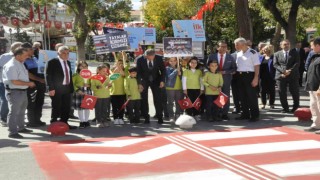 Karamanda Yayalara öncelik duruşu, hayata saygı duruşu etkinliği düzenlendi