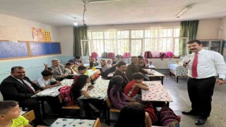 Kaymakam Doğandan ilkokul öğrencilerine ders