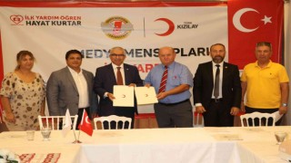 Kazazedelere yardım ederken hayatını kaybeden İHA muhabirleri anısına ilk yardım eğitimi