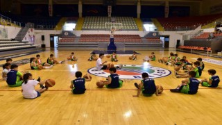 Kepezden 10 branşta spor okulu