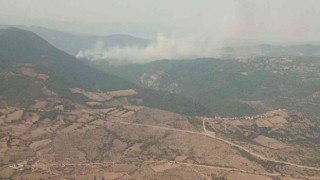 Kepsuttaki orman yangınına müdahale sürüyor