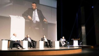 Kileci, “E-İhracatla Küçülen Dünya” adlı panelde konuştu
