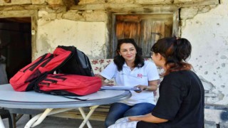 Konyaaltı Belediyesinden kırsaldaki çocuklara kırtasiye desteği