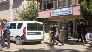 Kovalamaca sonucu yakalanan araçtan uyuşturucu çıktı