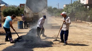 Kozanda bozulan yollar onarılıyor