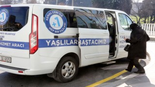 Küçükçekmece Belediyesinden 3 yılda 26 bin ihtiyaç sahibine ücretsiz ulaşım desteği