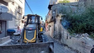 Kuştepede metruk binalar tek tek yıkılıyor
