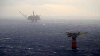 Kuzey Denizindeki TotalEnergiese ait açık deniz petrol ve gaz tesisi yakınında yetkisiz dron faaliyeti