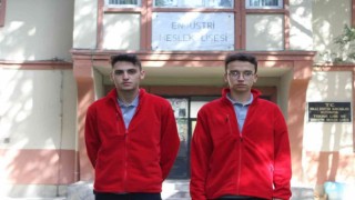 Liseli gençler Avrupa yolcusu