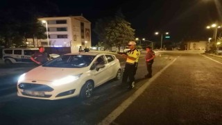 Malatyada polis ekipleri trafik denetimi yaptı