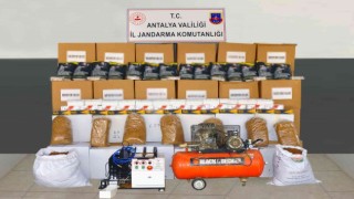 Manavgatta piyasa değeri 650 bin TL kaçak tütün ve makaron operasyonu