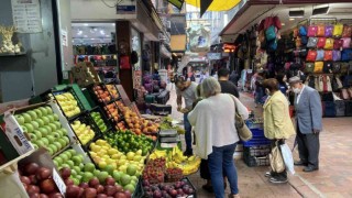 Mandalina tezgaha düştü, vatandaş ilgi gösterdi