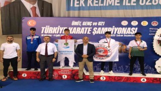 Manisa BBSKlı karateciler başarısını perçinledi