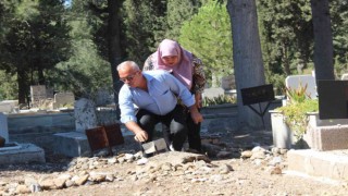 Manisalı iki aile ‘öldü diye defnedilen çocuklarını arıyor
