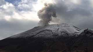 Meksikadaki Popocatepetl Yanardağında son 8 günde üçüncü patlama