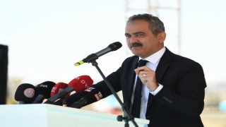 Milli Eğitim Bakanı Özer: “156 milyon yardımcı kaynakla eğitim öğretime devam edeceğiz”