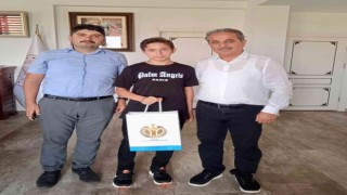 Minikler Halter Türkiye Şampiyonunu makamında ağırladı