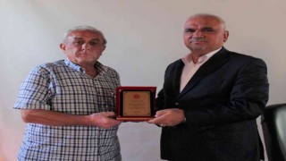 Müftülük emektarlarından Mustafa Yiğit din görevlileriyle vedalaştı