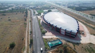 Muradiye Spor Salonuna çevre düzenlemesi