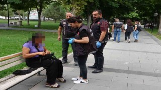 Narkotik polisinden torbacı denetimi