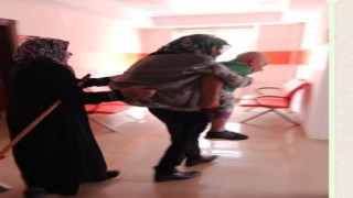 Nüfus müdürlüğü personelinden iç ısıtan davranış